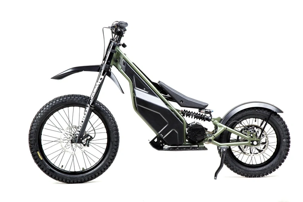 Ranger 8kW, 19"/14" Moto ráfiky, 48Ah, ver.b